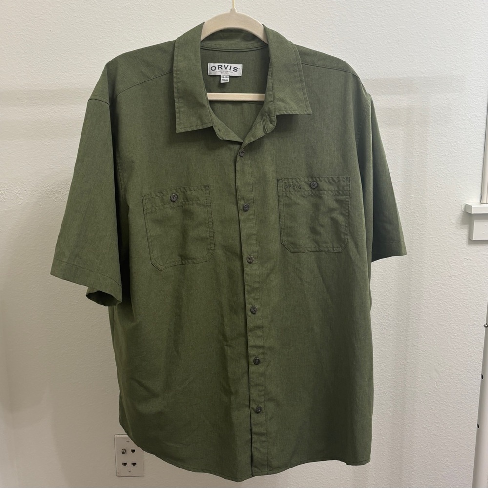 *NWOT* Orvis Men's Button Down Shirt